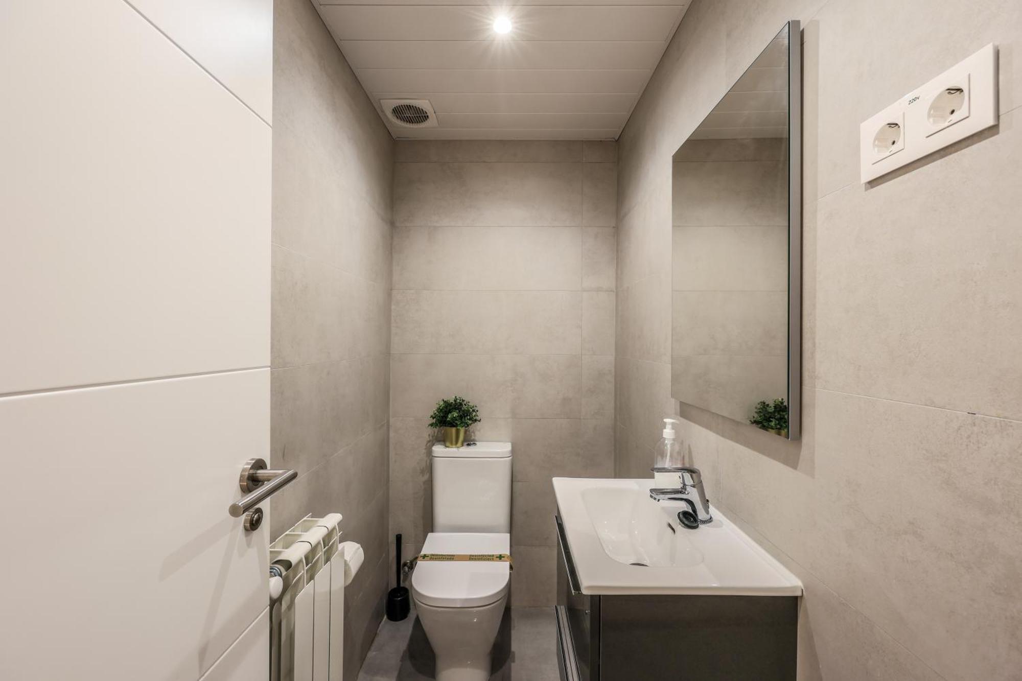 Amazinn Places Blasco De Garay 102 マドリード エクステリア 写真
