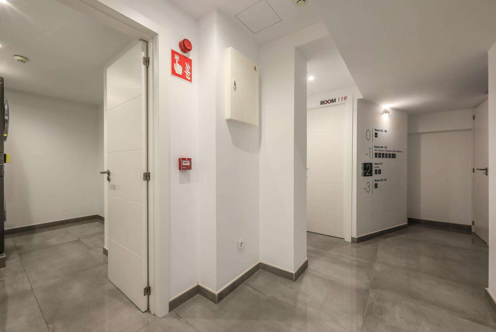 Amazinn Places Blasco De Garay 102 マドリード エクステリア 写真