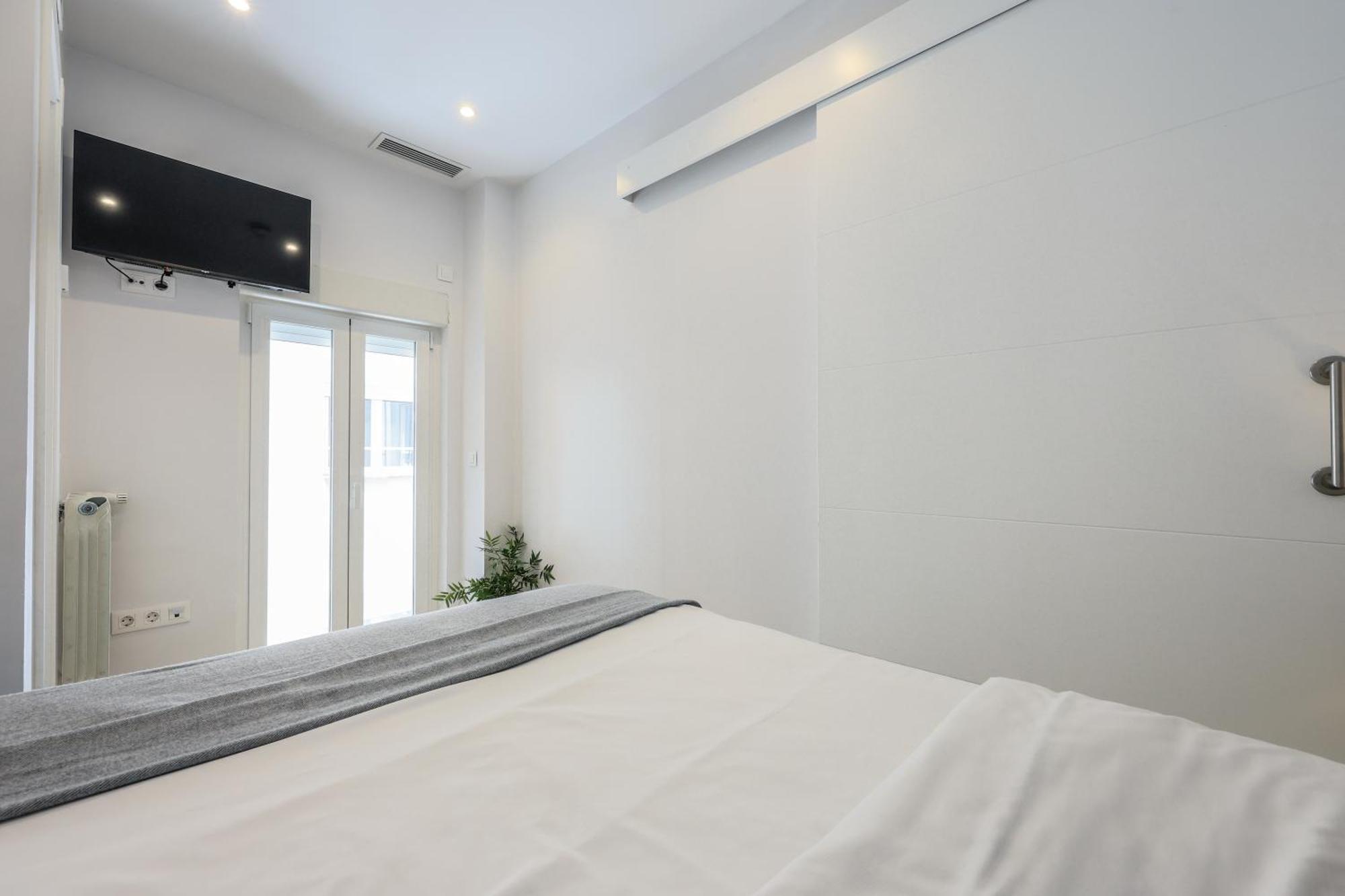 Amazinn Places Blasco De Garay 102 マドリード エクステリア 写真